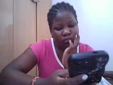 Lizbee12 webcam