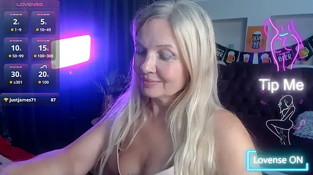 NicoletteRose_ webcam