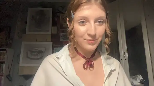 OurAnna live cam on StripChat