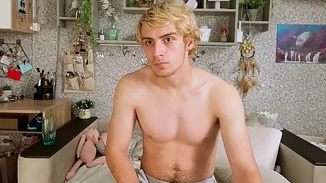 BloodyBlondiee