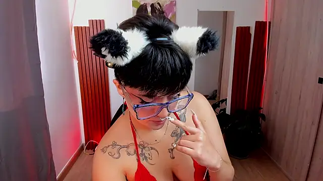 Rebeka-baker webcam