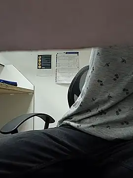 THATHAIRYTALLDUDE