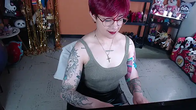 MissMiia2 webcam