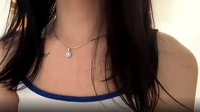 LivianDivorce webcam