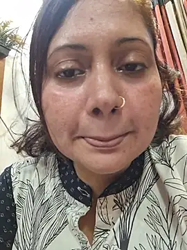 Nusrat_Jahann webcam