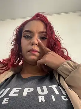 Sara-77 webcam