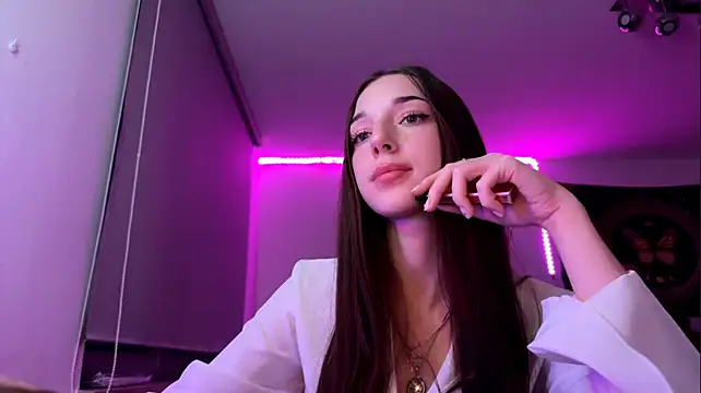 AntoninaErtle webcam