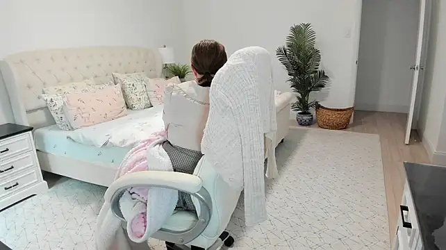 Vika73 webcam