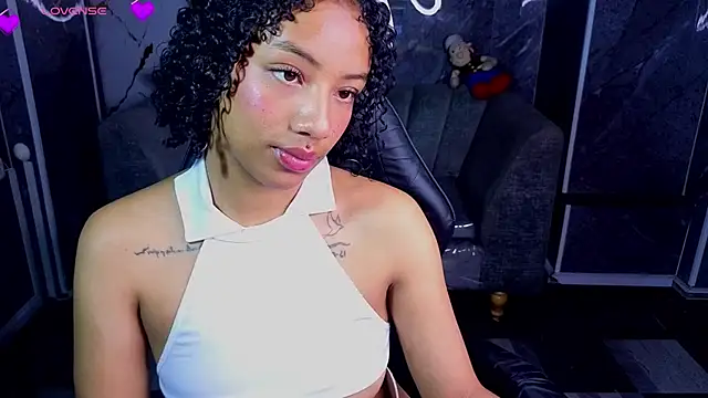 Violeth_b webcam