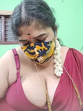 tamil-mayasri (F milf) - Boobs flash