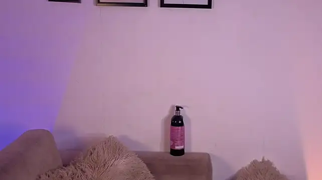 Pamela_tomas webcam