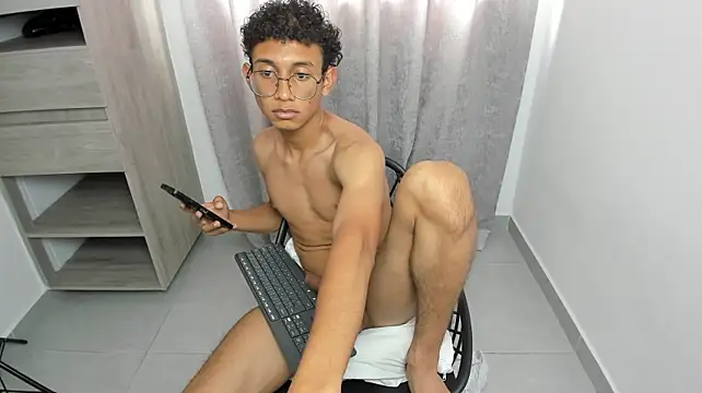 SexyDany10 webcam
