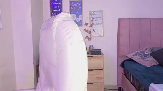 bluee_hazell webcam