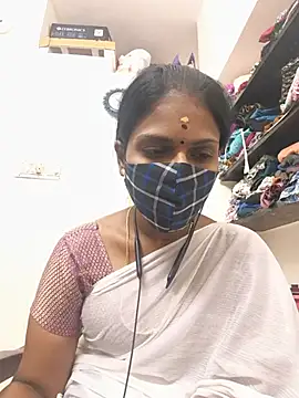 Tamil_Yalini12