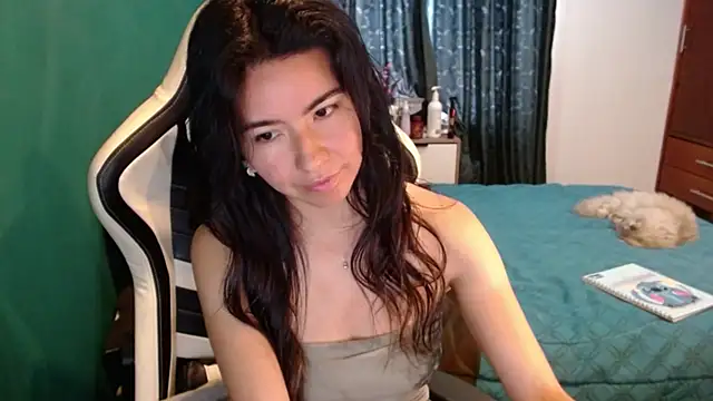alice_middlee