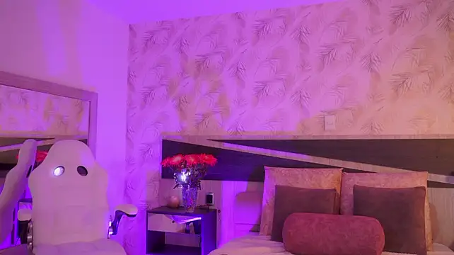 Natalia_Cruzz webcam