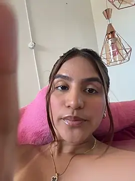 ViankaRose webcam