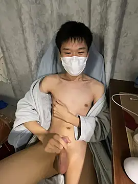 Zhang_yiovo