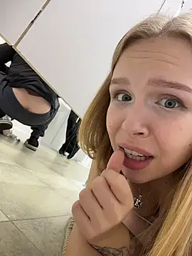 Liza_risky