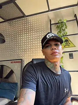 xavierblak webcam