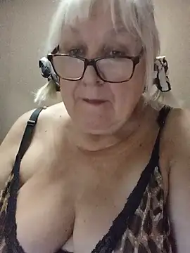 Alexia64231 live cam