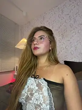 Natasha_Brm live cam
