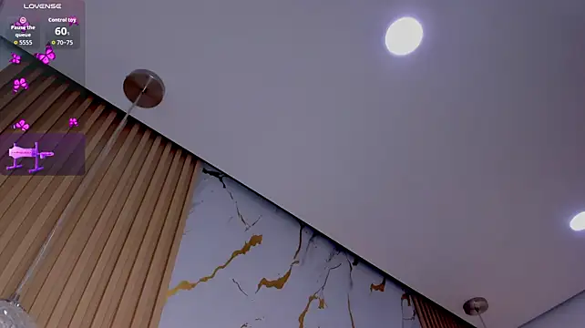 alissaowens_ webcam