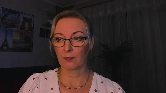 vanessa_chat