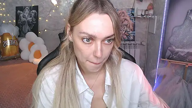 NickyAdamidi webcam