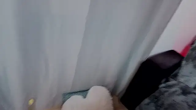 Rebeka-baker webcam