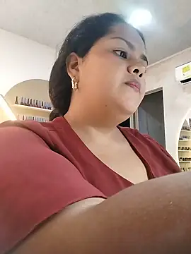 MiaBloom0 webcam