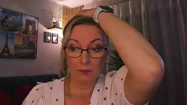 vanessa_chat live cam on StripChat