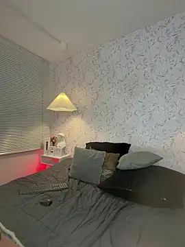 Natasha_Brm webcam