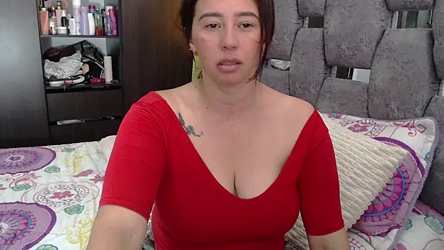 sara_hott_1 live cam on StripChat