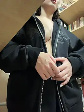 CreamPuff- Live Webcam on Stripchat
