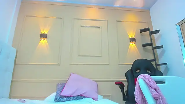 BIANCAROY1
