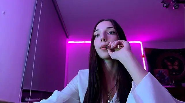 AntoninaErtle webcam
