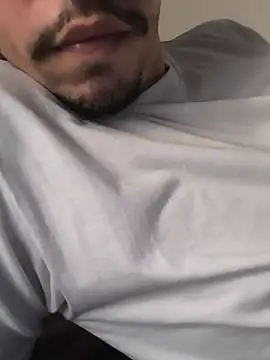 enamto001 live sex cam