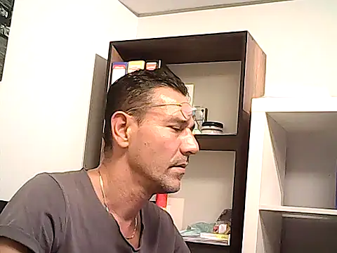 mastercharisma35 (Ask my age) - like for you