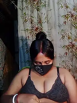 Anamika-19 webcam