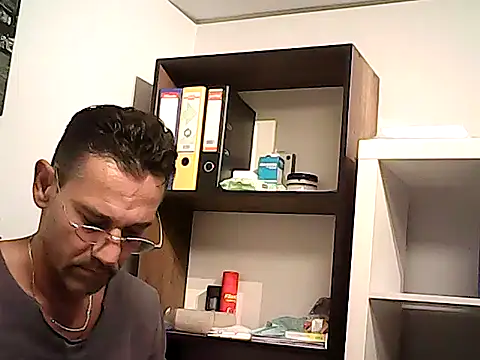 mastercharisma35 webcam