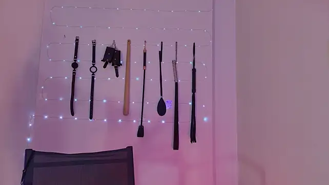 nina_kink