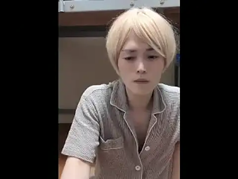 mgnhiroyuki (Ask my age) - CUM(射精)