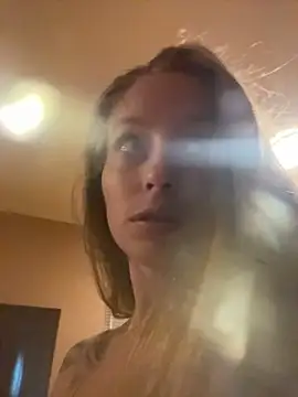 Mrs_Mr_007 webcam
