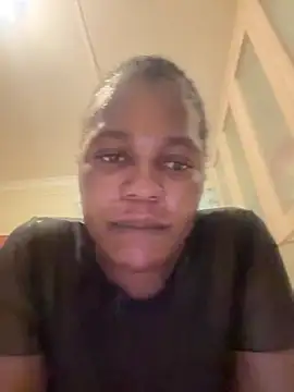 Kikie23 webcam
