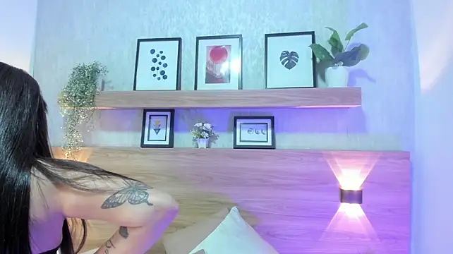 LucyClem webcam