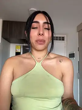 IsabellaNoir_ webcam
