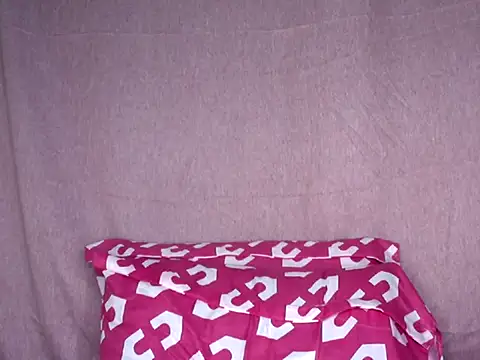 Cuteebony16 webcam