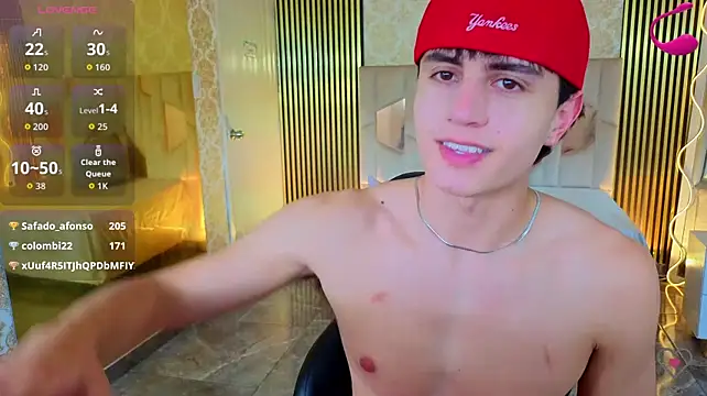 Kyler_tay webcam