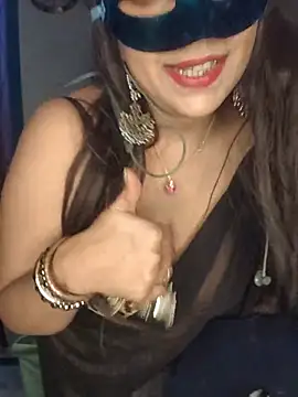 Cupid_Mayra webcam